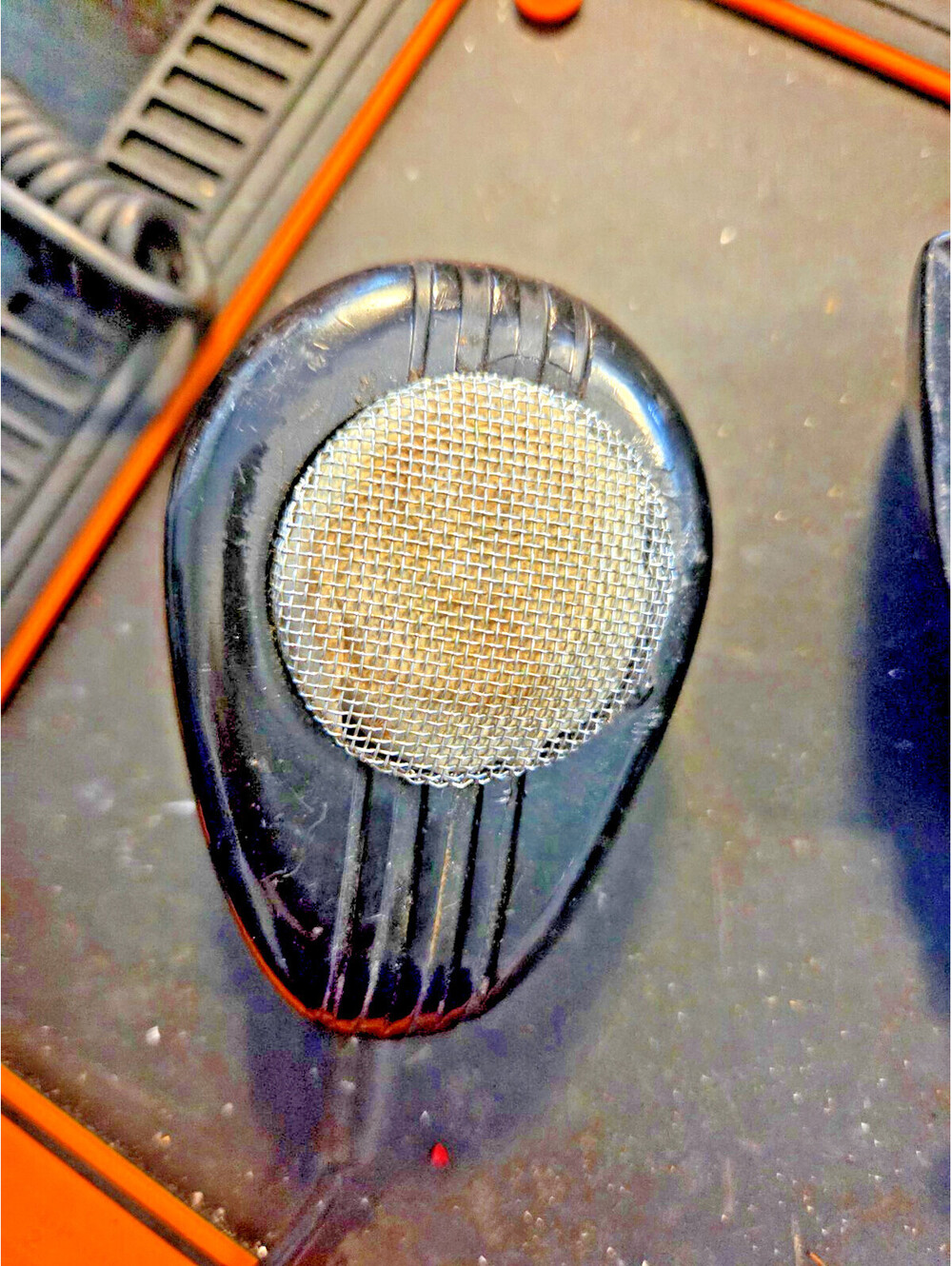 UNBRANDED VINTAGE NOISE CANCELLING MIC, FOUR PIN